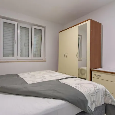 Apartmani Marija Jakir Brela Exterior photo