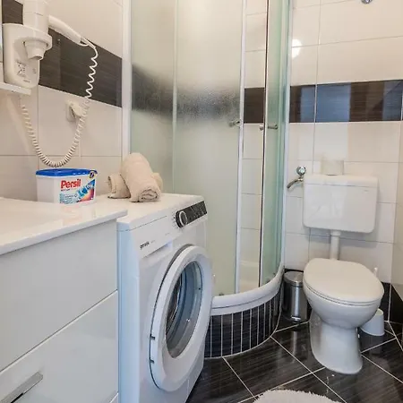 Apartmani Marija Jakir Brela Exterior photo