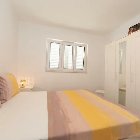 Apartmani Marija Jakir Brela Exterior photo