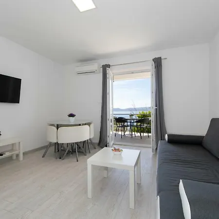 Apartmani Marija Jakir Brela Exterior photo