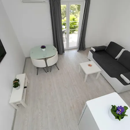 Apartmani Marija Jakir Brela Exterior photo