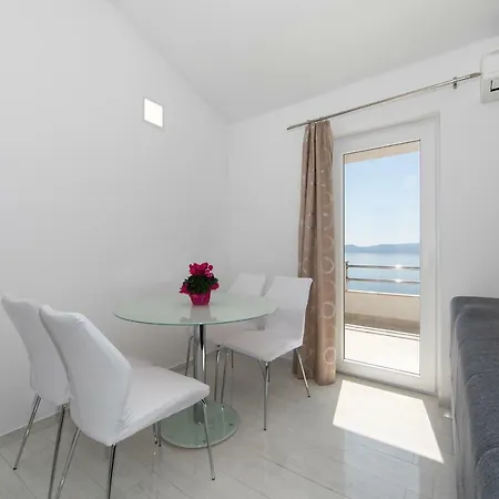Apartmani Marija Jakir Brela Exterior photo