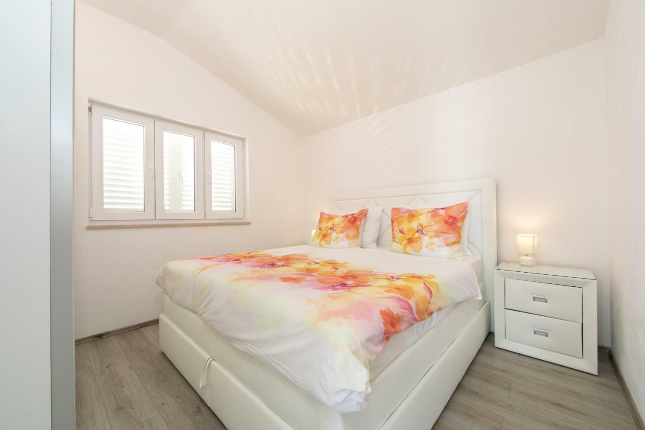 Marija Jakir Apartment